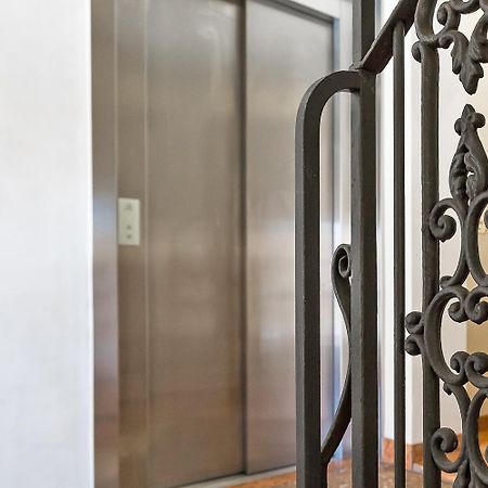Saragozza Boutique Apartment Bolonia Exterior foto